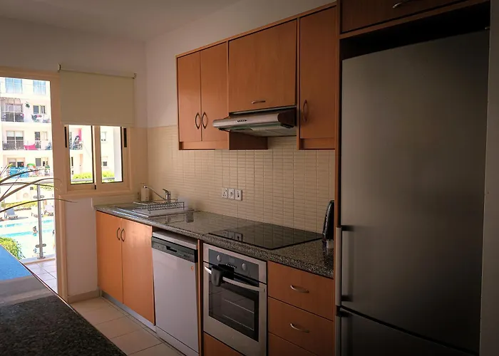 Crystalview Elysia By Staycom Apartmán