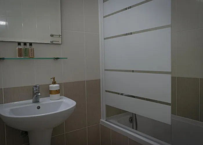 Crystalview Elysia By Staycom *