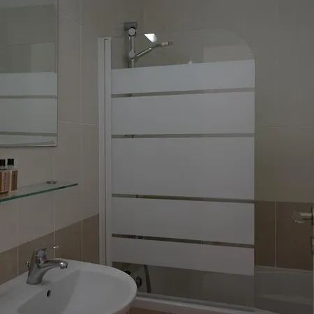 Crystalview Elysia By Staycom Apartamento *