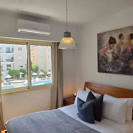 Crystalview Elysia By Staycom Apartment