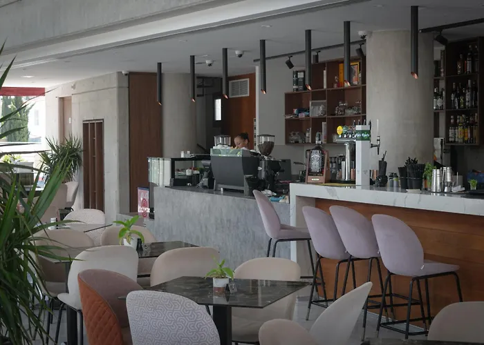 Crystalview Elysia By Staycom